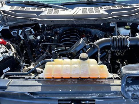 Used 2023 Ford F150 XL w/ XL Chrome Appearance Package image 9