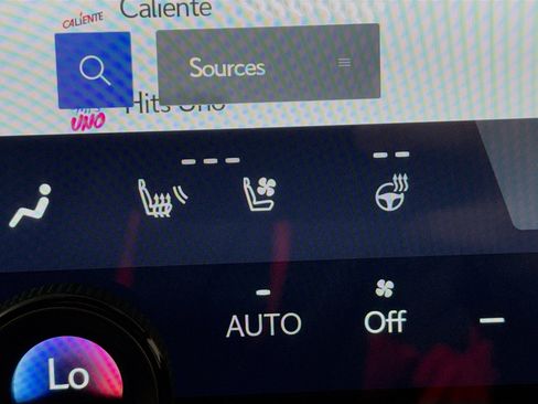 Used 2025 Lexus RZ 450e w/ Technology Package image 4