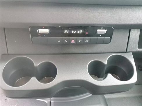 New 2025 Mercedes-Benz Sprinter 2500 image 25