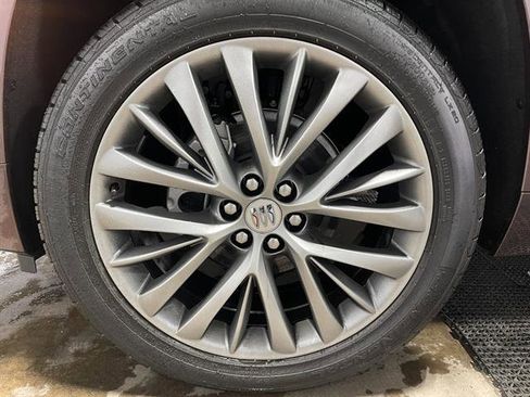 New 2026 Buick Enclave Avenir w/ Super Cruise Package image 24