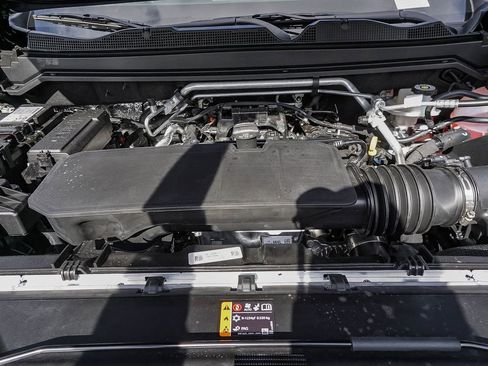 New 2026 Chevrolet Colorado Z71 w/ Technology Package AWD/4WD image 25