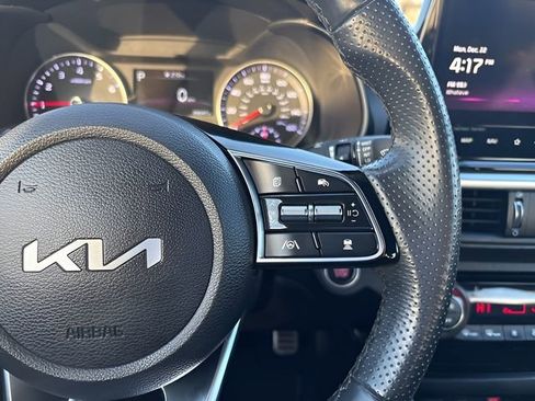 Used 2023 Kia Forte GT-Line w/ GT-Line Premium Package image 23