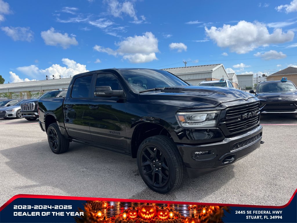 Used 2023 RAM 1500 Laramie AWD/4WD image 2