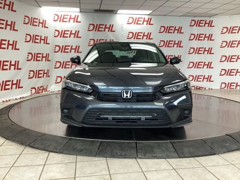 Used 2024 Honda Civic LX image 2