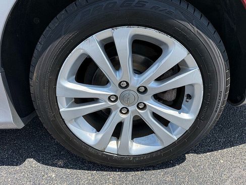 Used 2016 Chrysler 200 Limited FWD image 12