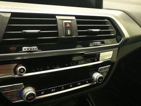 Used 2021 BMW X3 xDrive30i w/ M Sport Package AWD/4WD image 17