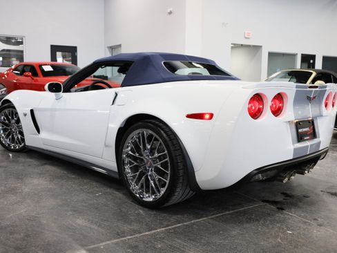 Used 2013 Chevrolet Corvette 427 w/ 1SC Preferred Equipment Group image 6