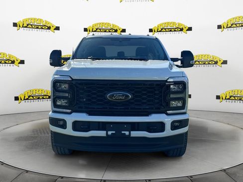 New 2026 Ford F250 Lariat w/ Black Appearance Package image 9