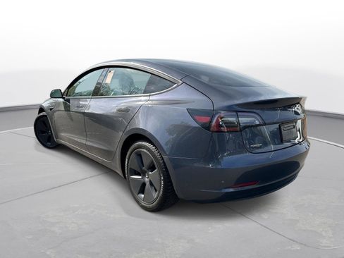 Used 2023 Tesla Model 3 Standard Range RWD image 8
