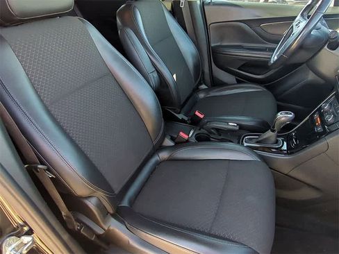 Used 2019 Buick Encore Sport Touring w/ Safety Package image 20