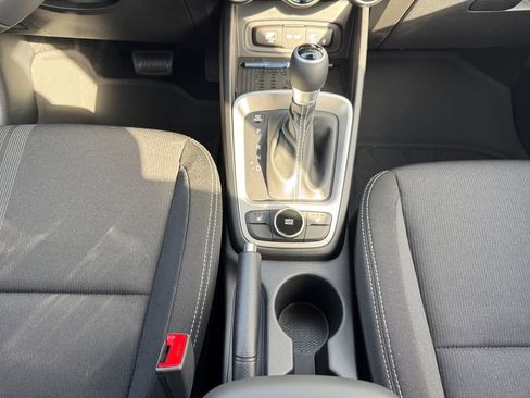 New 2026 Hyundai Venue SEL image 19