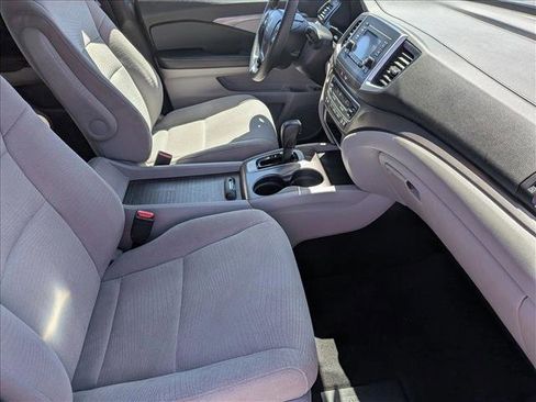 Used 2016 Honda Pilot LX image 20