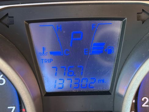 Used 2012 Hyundai Tucson GLS FWD image 11
