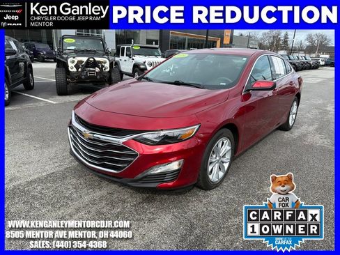 Used 2025 Chevrolet Malibu LT image 3