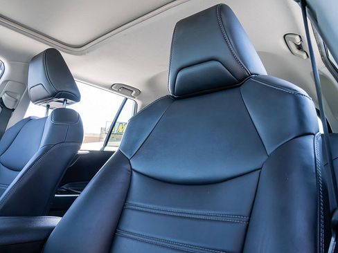 Used 2024 Toyota RAV4 XLE Premium image 25