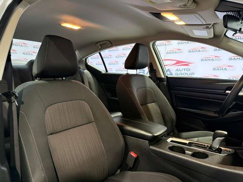 Used 2025 Nissan Altima 2.5 SV image 54