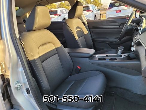 Used 2025 Nissan Altima 2.5 S image 17