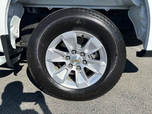 Used 2025 Chevrolet Silverado 1500 W/T RWD image 11