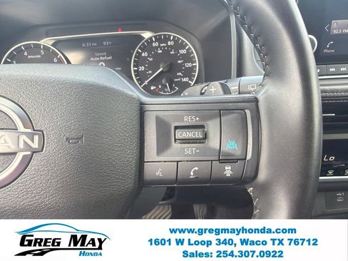 Used 2025 Nissan Rogue SV AWD/4WD image 17
