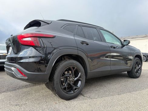 New 2026 Chevrolet Trax LT w/ Driver Confidence Package FWD image 6