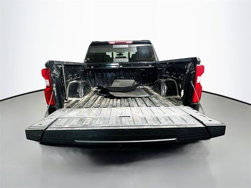 Used 2022 Chevrolet Silverado 1500 RST w/ Convenience Package II image 34