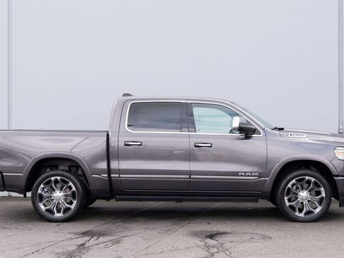 Used 2021 RAM 1500 Limited image 33