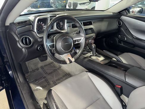 Used 2010 Chevrolet Camaro LT image 16