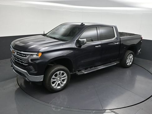 Used 2023 Chevrolet Silverado 1500 LTZ RWD image 15
