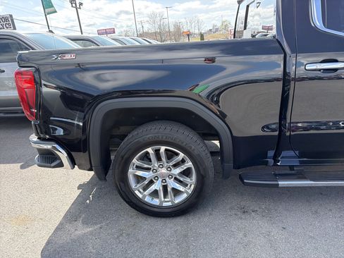 Used 2021 GMC Sierra 1500 SLT w/ SLT Premium Plus Package AWD/4WD image 6