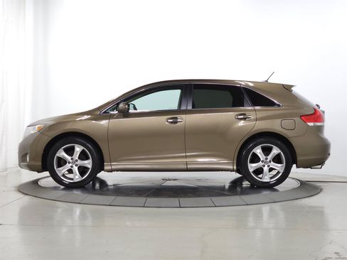 Used 2009 Toyota Venza AWD image 4