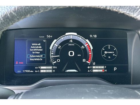 Used 2024 Toyota Tundra Limited AWD/4WD image 29