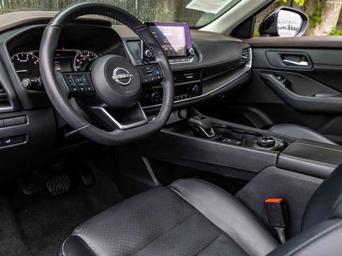 Certified 2023 Nissan Rogue SV w/ SV Premium B Package image 7