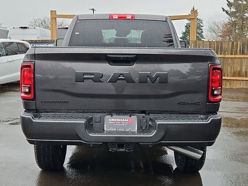 New 2026 RAM 2500 Big Horn AWD/4WD image 6