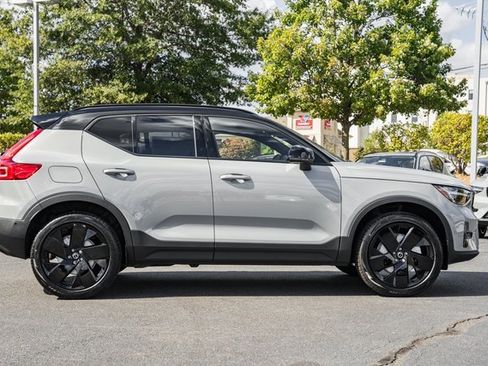 New 2026 Volvo XC40 B5 Ultra w/ Protection Package Premier image 3