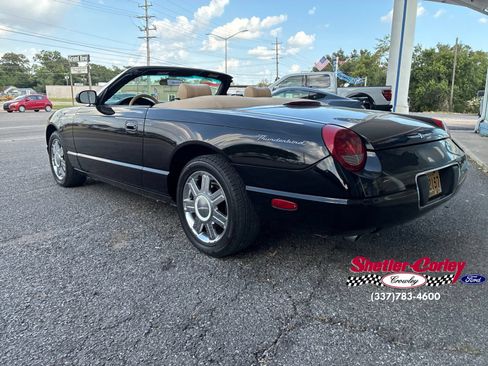 Used 2005 Ford Thunderbird RWD image 9