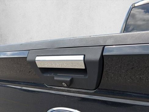 Used 2018 Ford F150 XLT w/ Equipment Group 302A Luxury AWD/4WD image 13
