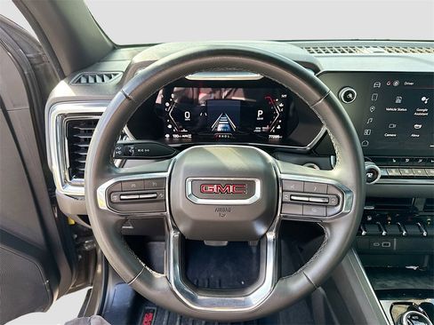 Used 2024 GMC Canyon Elevation w/ Elevation Premium Package image 13