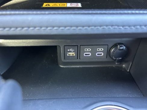 Used 2025 Toyota Highlander XSE image 22