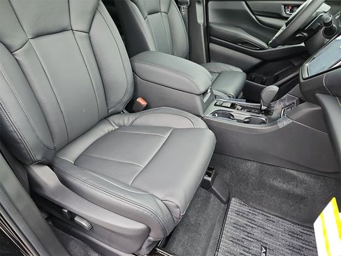 New 2026 Subaru Ascent Bronze Edition image 10