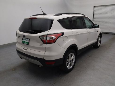 Used 2018 Ford Escape SE w/ SE Sync 3 Package image 9