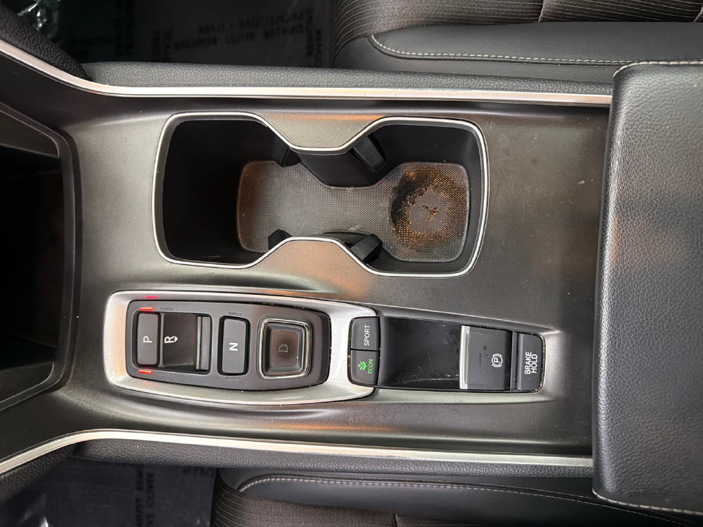 Used 2018 Honda Accord Sport image 30