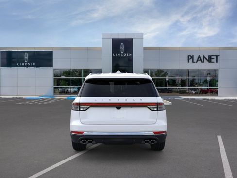 New 2026 Lincoln Aviator 2WD image 5