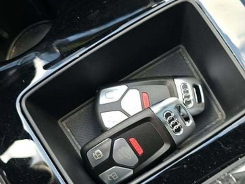 Used 2025 Audi S5 Premium Plus w/ Premium Plus Package AWD/4WD image 13