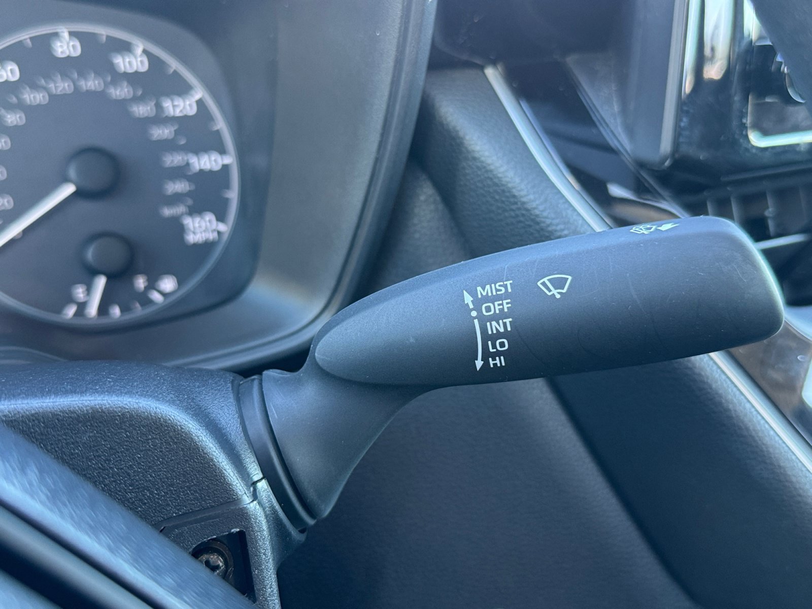 Used 2025 Toyota Corolla LE FWD image 16