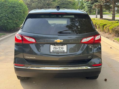 Used 2019 Chevrolet Equinox LT w/ Lights and Bright Package FWD image 6