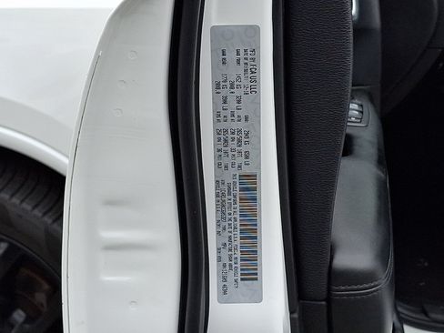 Used 2019 Dodge Durango SXT AWD/4WD image 27