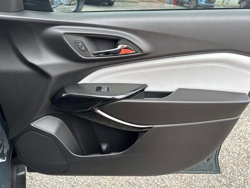 New 2026 Chevrolet Trax LT w/ Driver Confidence Package image 13
