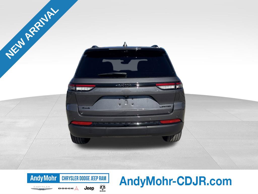 Used 2025 Jeep Grand Cherokee Limited w/ Luxury Tech Group II AWD/4WD image 6