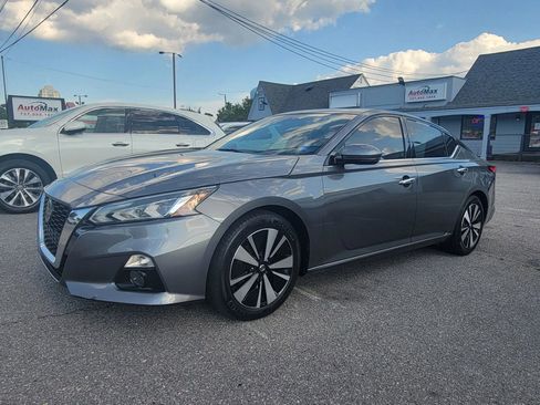 Used 2019 Nissan Altima 2.5 SL image 1