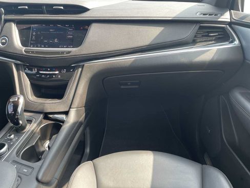 Certified 2023 Cadillac XT5 Premium Luxury FWD image 31